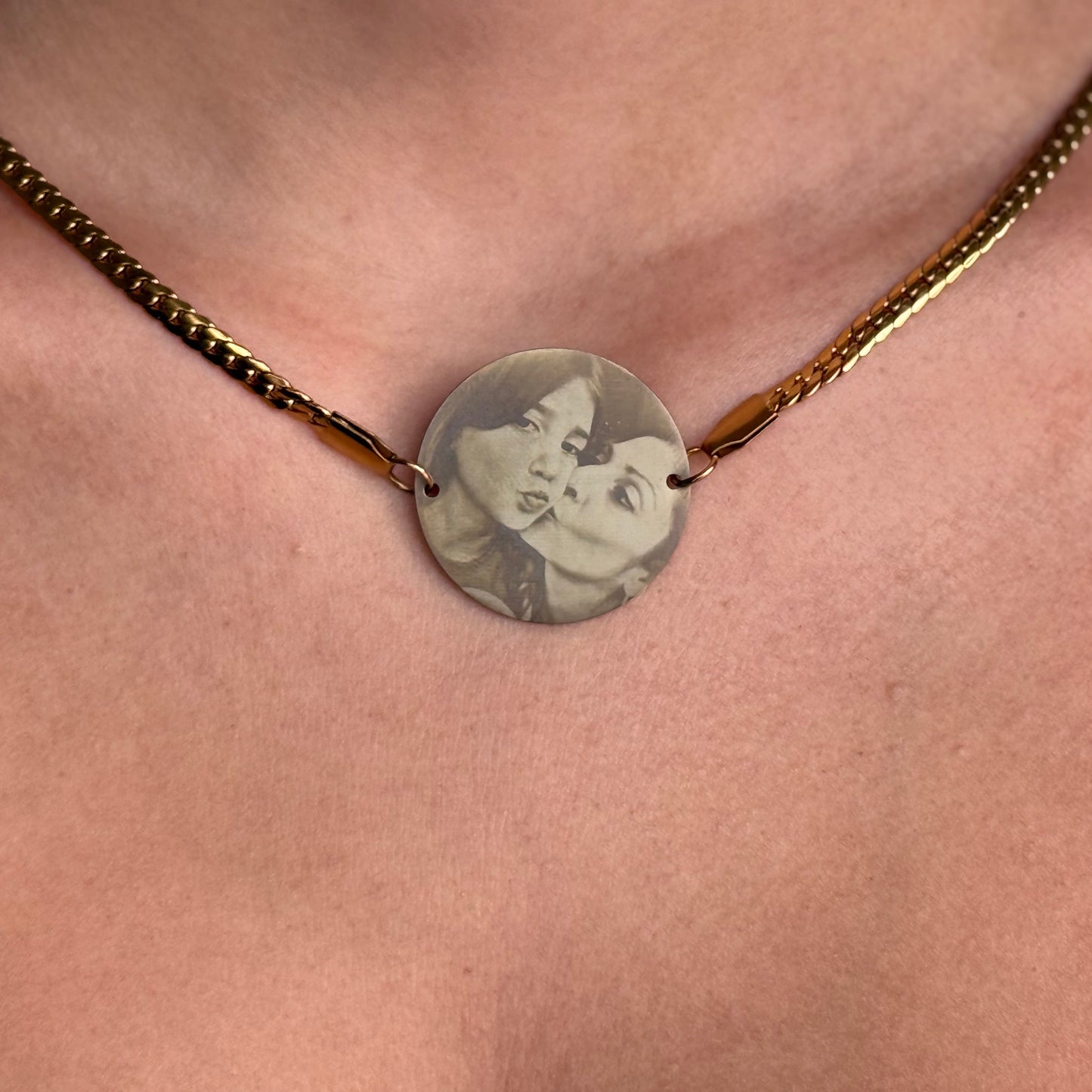 Round 1" Pendant Picture Chain Necklace