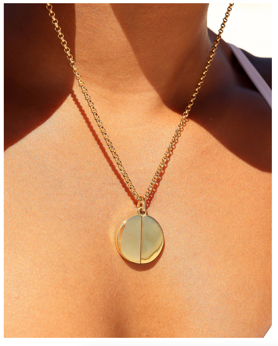 Circle Hidden Message Necklace - 18K Gold Coated Stainless Steel
