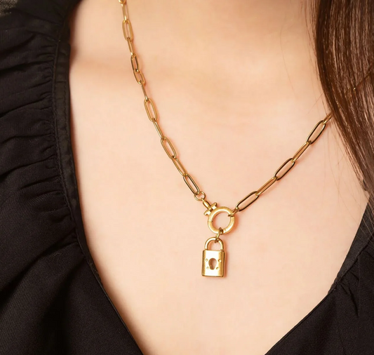 Circle Carabiner Necklace